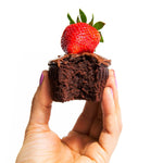 Miss_Jones_Baking_Organic_Cake_and_Cupcake_Mix,_Non-GMO,_Vegan-Friendly,_Moist_and_Fluffy:_Chocolate_(Pack_of_1)