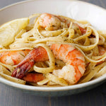 McCormick_Granulated_Garlic,_26_oz_Form_Powder,_Granule