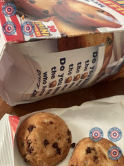 Little_Debbie_Birthday_Cake_Mini_Muffins,_5_Pouches,_8.44_OZ_Box