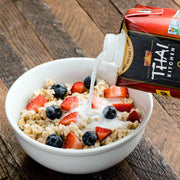 Thai_Kitchen_Unsweetened_Coconut_Milk,_25.36_fl_oz