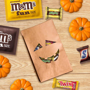 M&M'S,_SNICKERS,_TWIX_&_MILKY_WAY_Milk_Chocolate_Halloween_Candy_Variety_Pack,_200_Ct_Bulk_Assorted_Chocolate_Candy_Variety_Pack