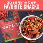 Viva_Naturals_Organic_Dried_Goji_Berries,_8_oz_(227_g)_–_Non-GMO,_Vegan_Wolfberries,_Perfect_for_Goji_Berry_Tea,_Smoothies,_Baking_&_Snacking