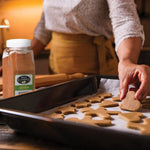 Spice_Classics_Ground_Cinnamon,_18_oz_-_One_18_Ounce_Container_of_Ground_Cinnamon_Powder,_Perfect_in_Desserts,_Hot_Tea,_Cider,_Meat_Rubs,_and_More