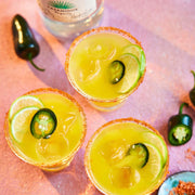 Maldon_Salt,_Smoked_Sea_Salt_Flakes,_4.4_oz_(125_g),_Kosher,_Natural,_Gently_Smoked_Over_Oak,_Handcrafted,_Gourmet,_Pyramid_Crystals