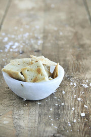 Simple_Mills_Almond_Flour_Crackers,_Fine_Ground_Sea_Salt,_4.25_Oz
