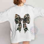 Mother's Day Camo Coquette Bow Sweatshirt – Old School Style Cotton Round Neck T-Shirt/Sweatshirt/Hoodie, Unisex Shirt for Men and Women